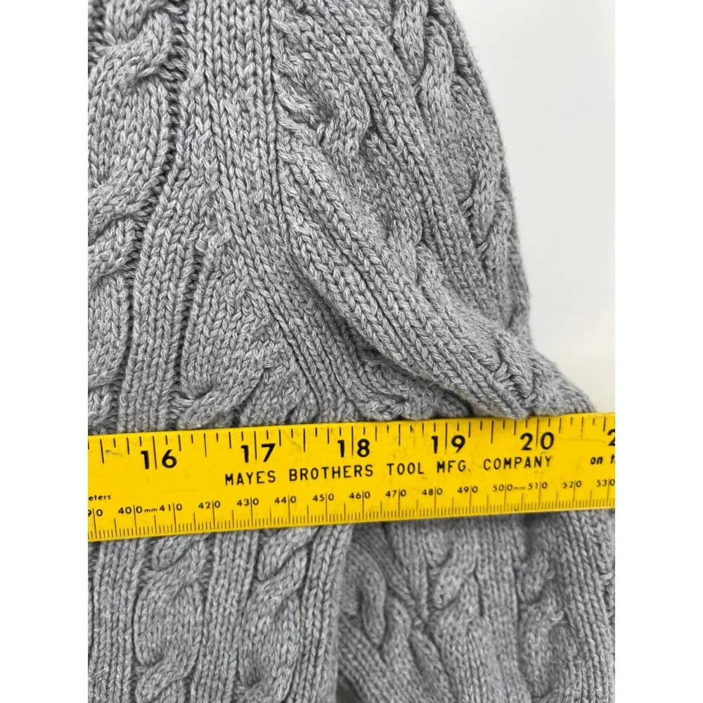 L.L. Bean Cable Knit Sweater Mens Medium Gray Excellent Split V-Neck Cotton